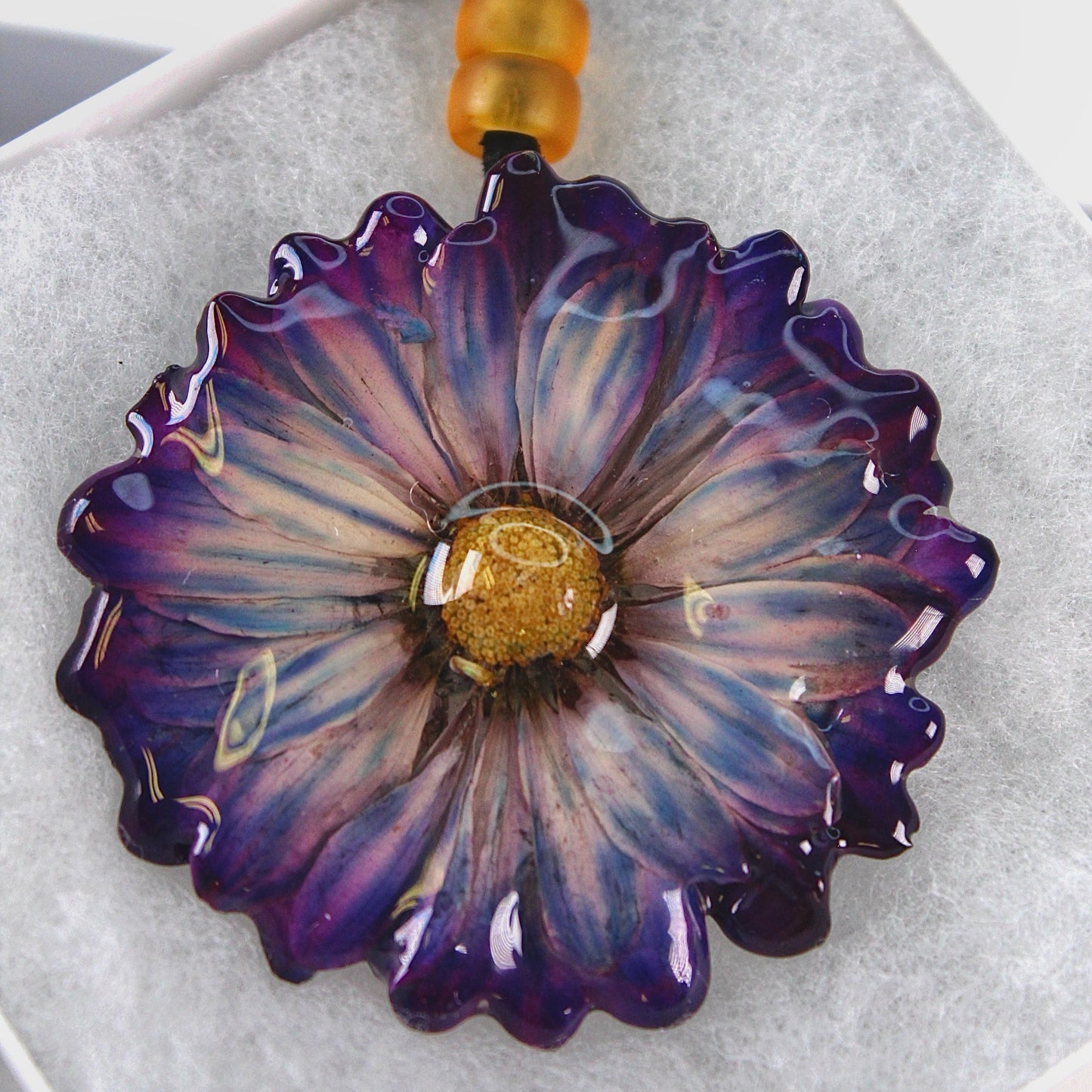 Real Flower Medium Purple/Blue Chrysanthemum Necklace