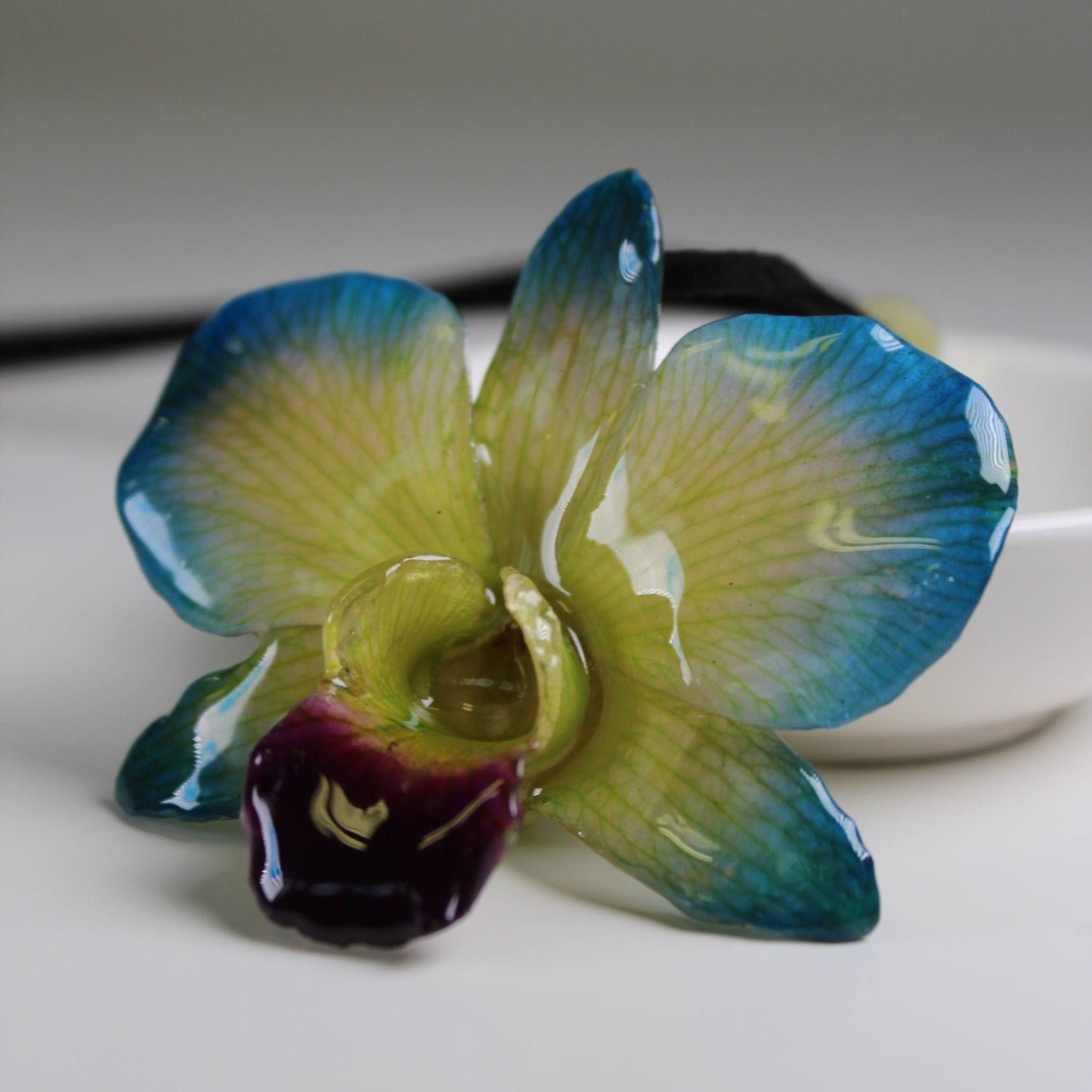 Real Flower Medium Blue/Green Dendrobium Orchid  Necklace