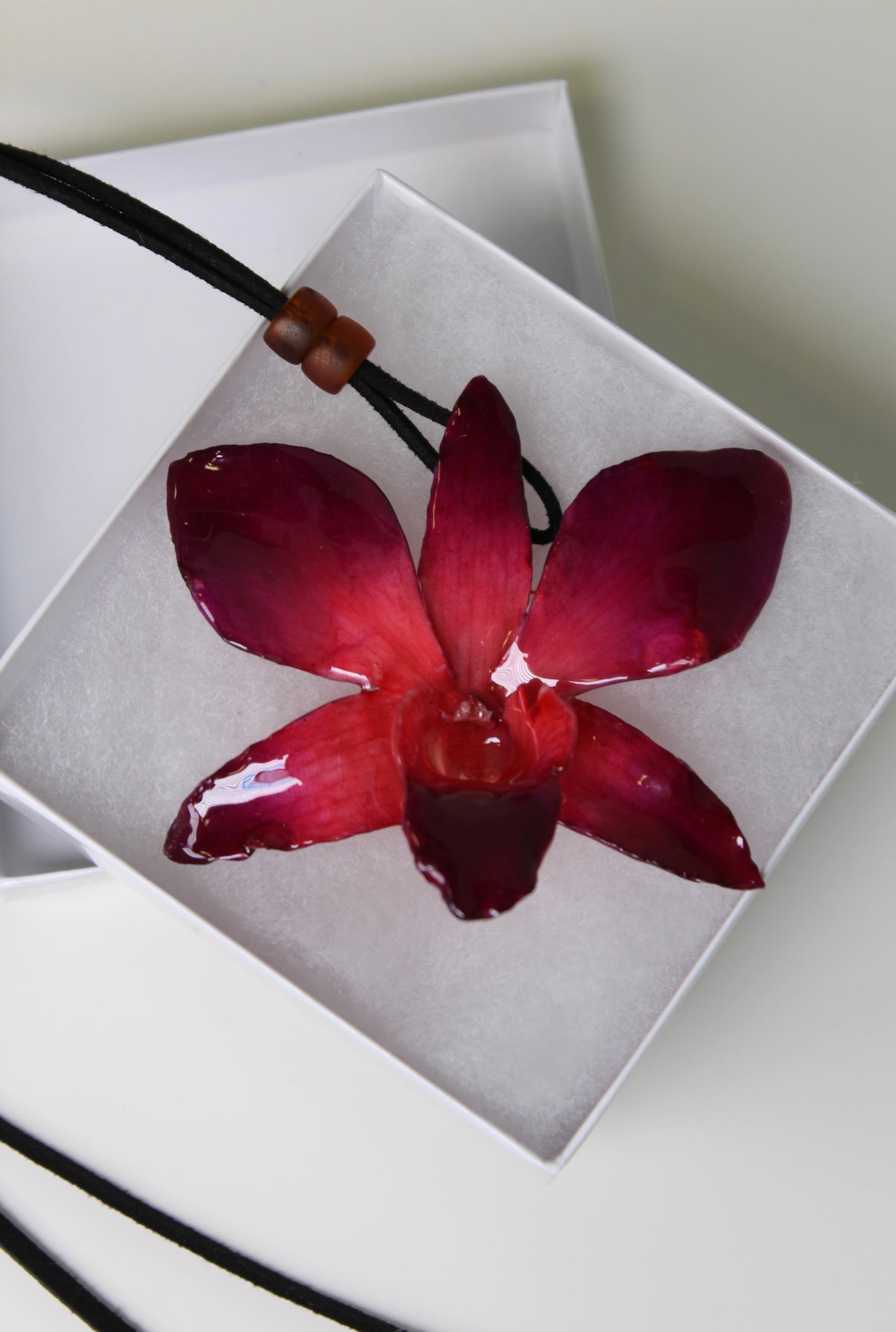 Real Flower Large Purple/Pink Dendrobium Orchid Necklace